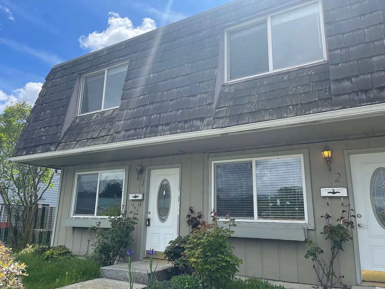 Gallery photos for Expert Flat Roof and Shingle Roof Transformation: Image #1