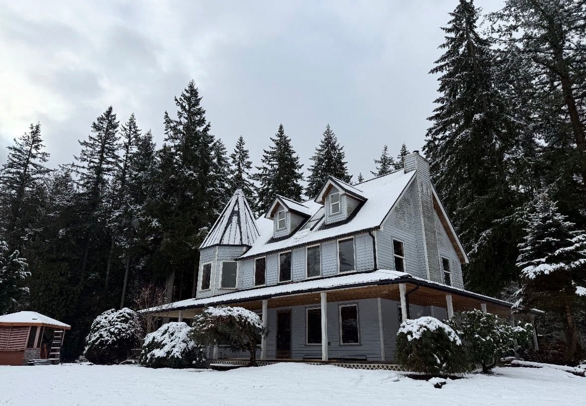 Gallery photos for Mount Vernon Roof Replacement with Metal and Architectural Shingles: Image #5