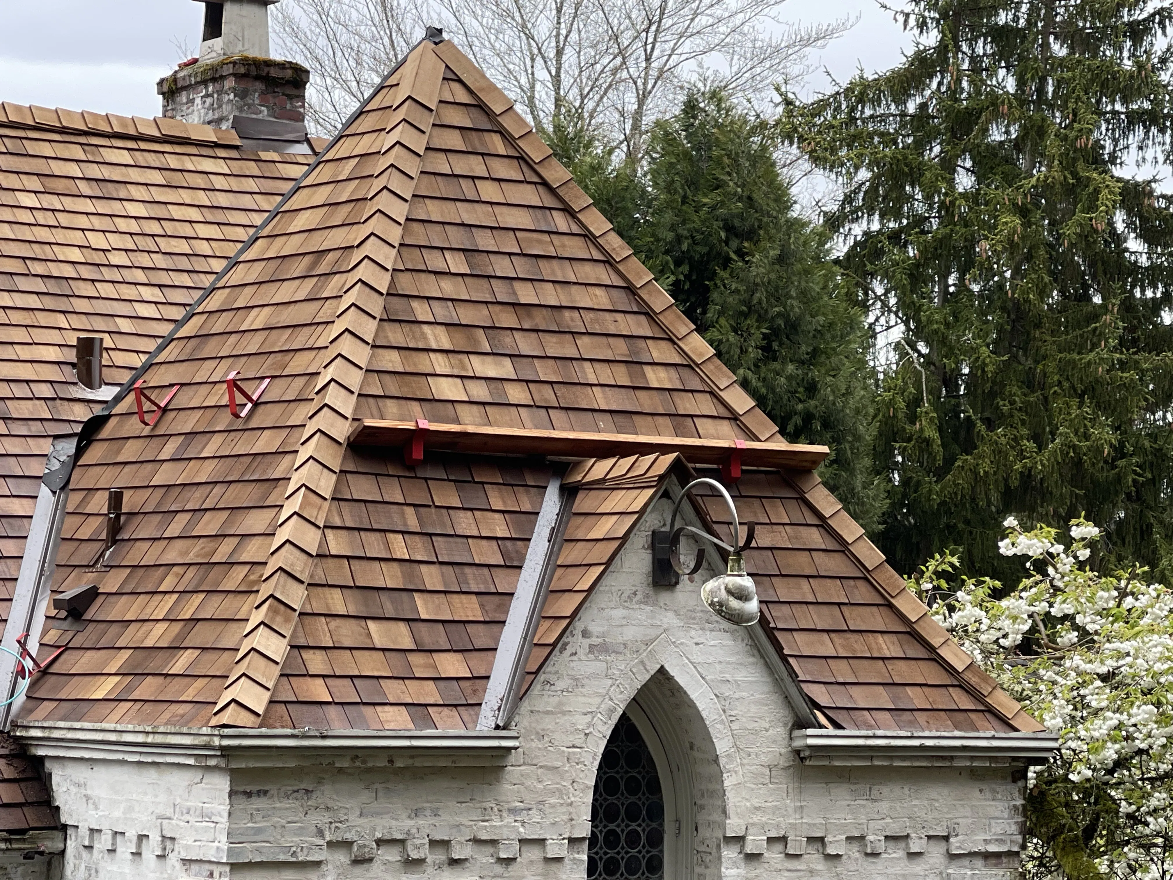 Gallery photos for Cedar Shake Roofing That Brings Classic Character Back to Life: Image #2