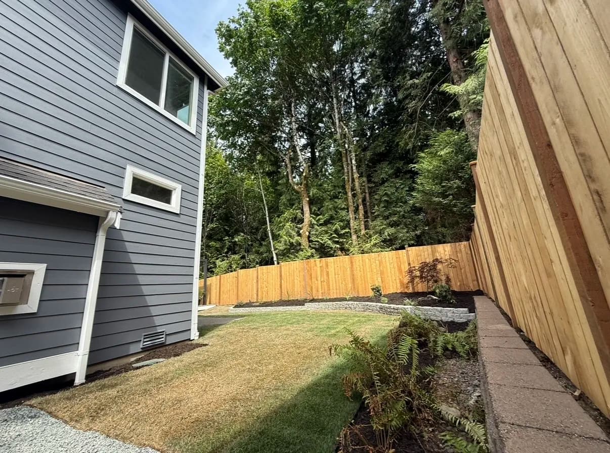 Gallery photos for Decking, Siding, and Fencing Built to Last and Look Good: Image #1